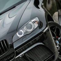 Mra��tka p�edn�ch sv�tlomet� BMW X6 E71 -- rok v�roby 2008-14