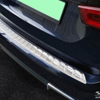 Kryt prahu zadn�ch dve�� BMW iX3 (G08) (NE pro M-Sport) -- rok v�roby 2020-21