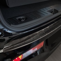 Kryt prahu zadn�ch dve�� nerez �ern� BMW i3 (i01) Facelift -- rok v�roby 2017-22