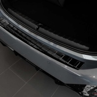 Kryt prahu zadn�ch dve�� nerez �ern� leskl� BMW 2 Active Tourer II U06 M-packet -- od roku v�roby 2021-
